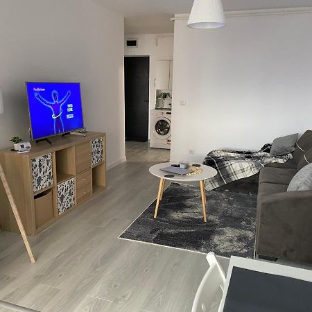 Ferienwohnung Zian Flat Bukarest Exterior foto